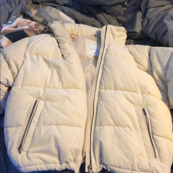 Corduroy American Eagle Puffer Jacket 